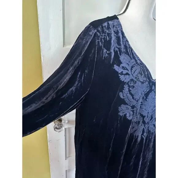 Johnny Was Los Angeles Holland Embroidered Tunic In Navy Blue Velvet 1X - Picture 9 of 15